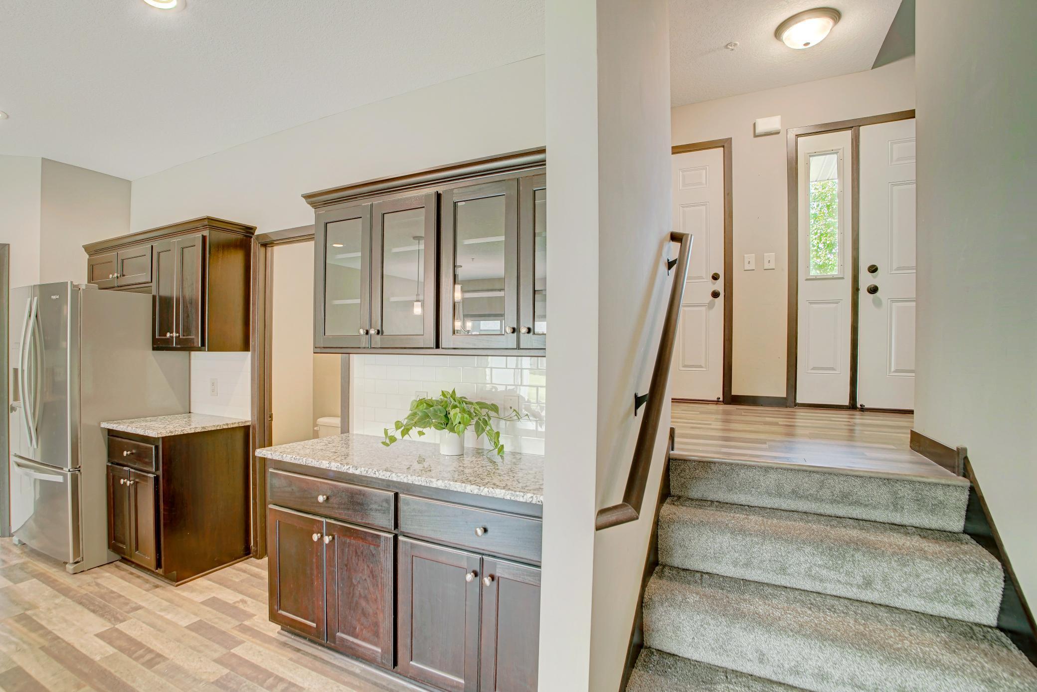 2674 County Rd H2 Mounds View, MN 55112 - Photo 3 of 44