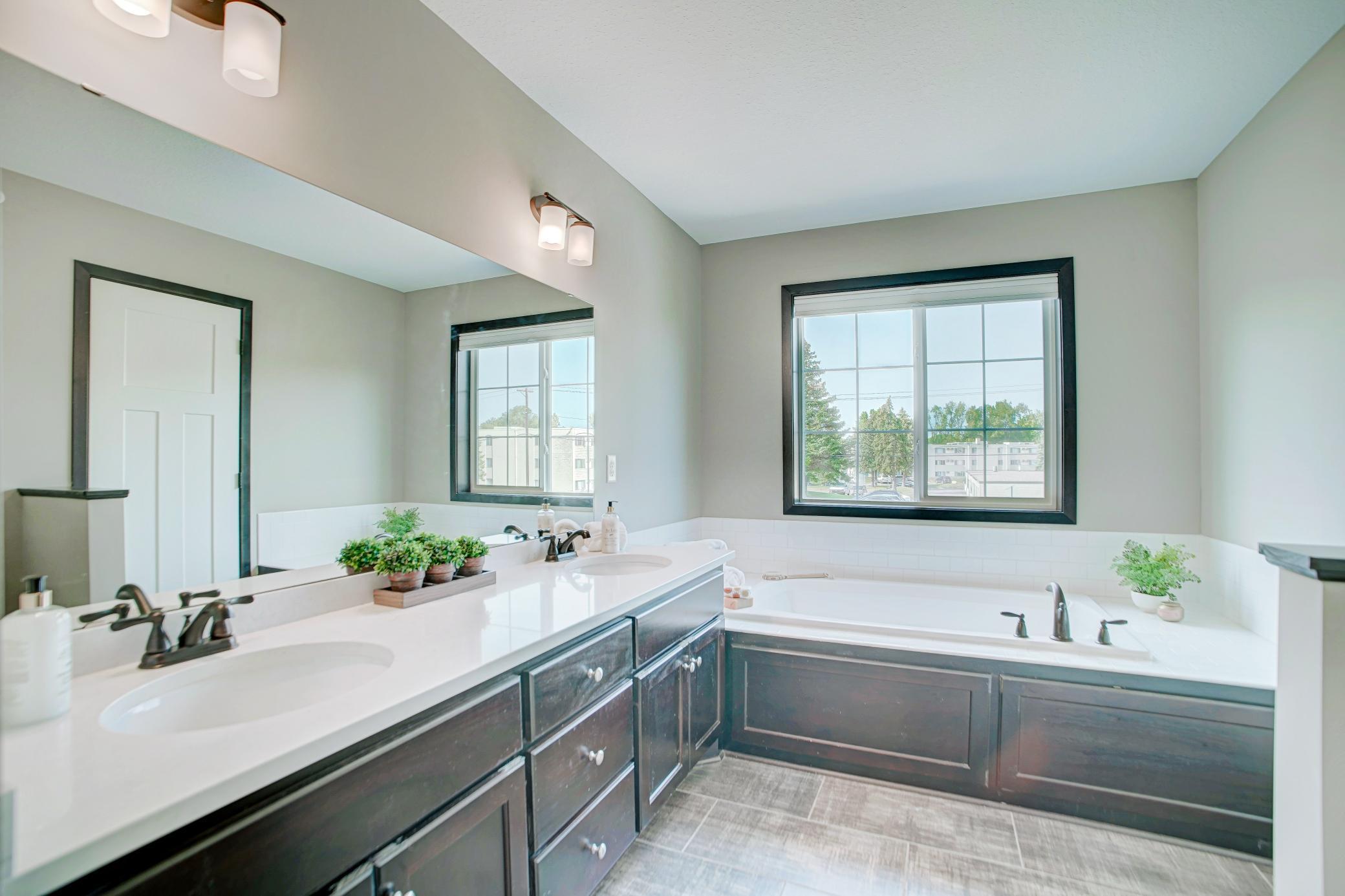 2674 County Rd H2 Mounds View, MN 55112 - Photo 38 of 44