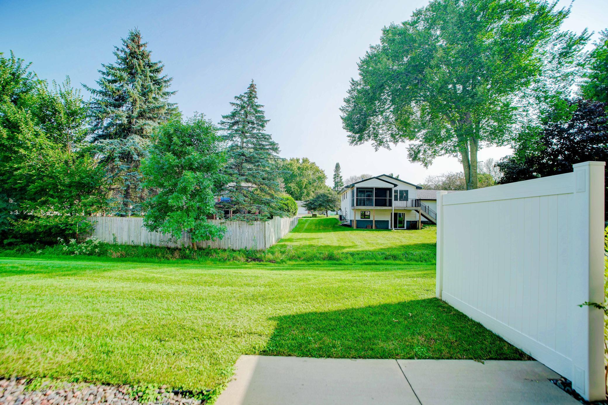 2674 County Rd H2 Mounds View, MN 55112 - Photo 41 of 44