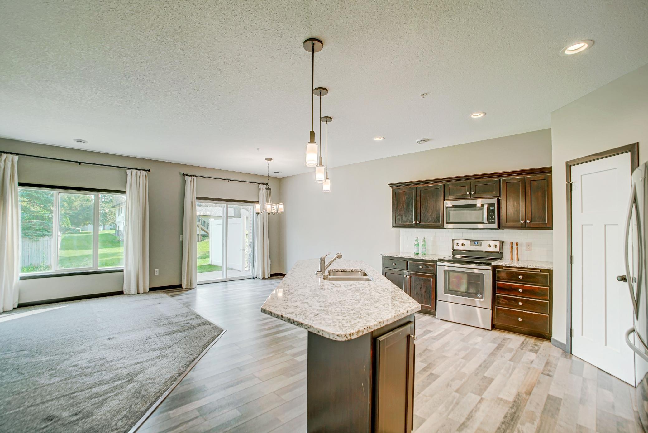 2674 County Rd H2 Mounds View, MN 55112 - Photo 10 of 44