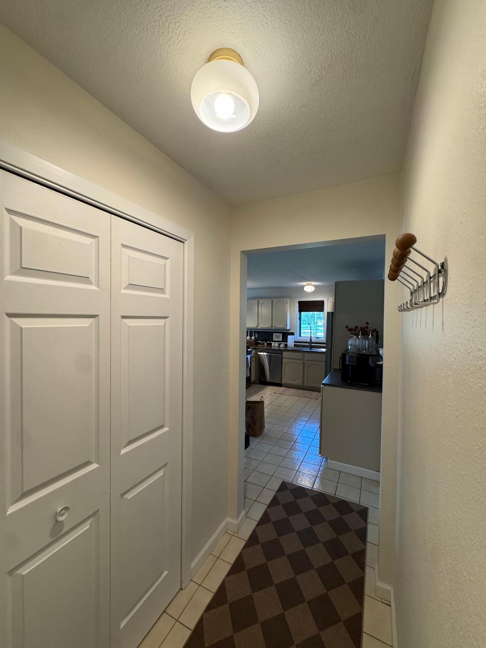 208 5th Street Northwest, Unit B Dilworth, MN 56529 - Photo 5 of 30
