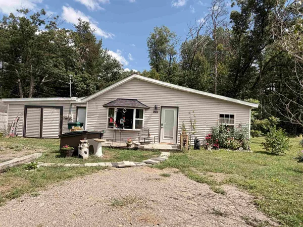 $129,000 | 4266 East Oakley Road, Harrison, MI 48625