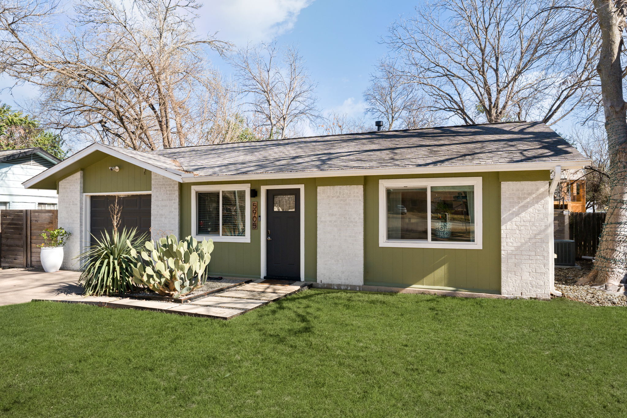 5905 Leisure Run Road Austin, TX 78745 - Photo 5 of 22