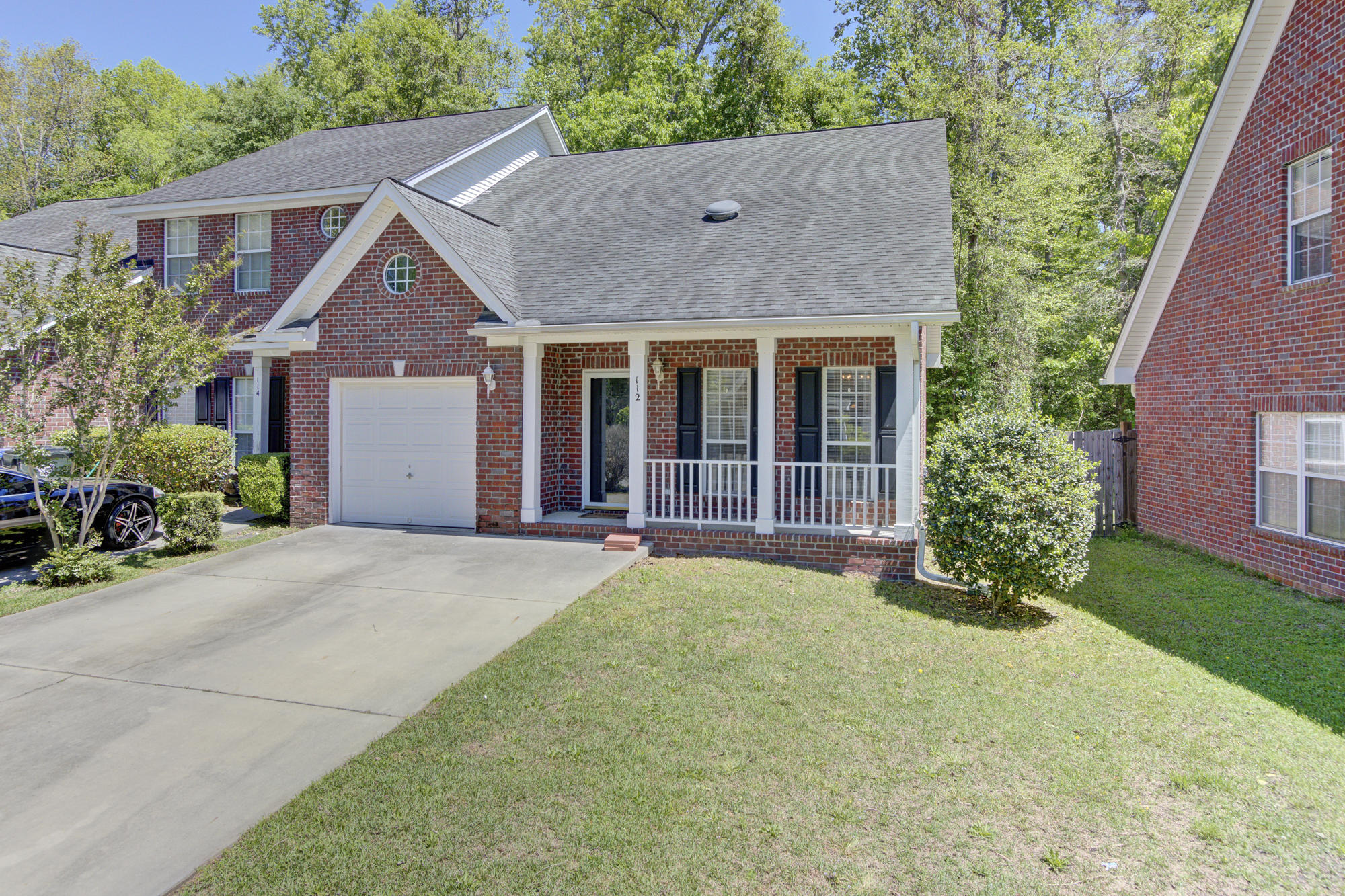 112 Walden Ridge Way Summerville, SC 29485 - Photo 2 of 20 side view
