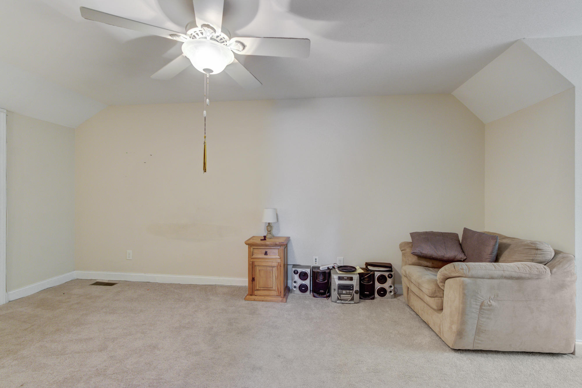 112 Walden Ridge Way Summerville, SC 29485 - Photo 17 of 20 Bedroom 3