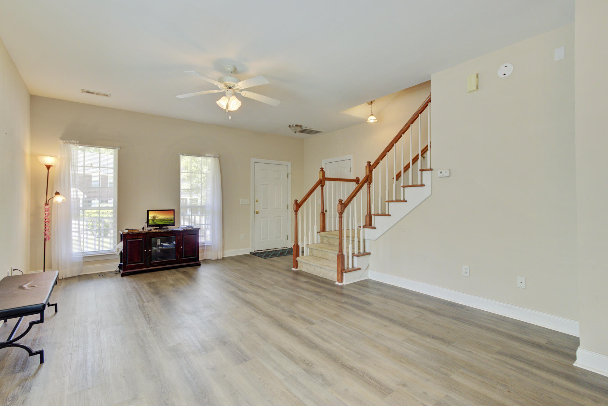 112 Walden Ridge Way Summerville, SC 29485 - Photo 6 of 20 greatroom