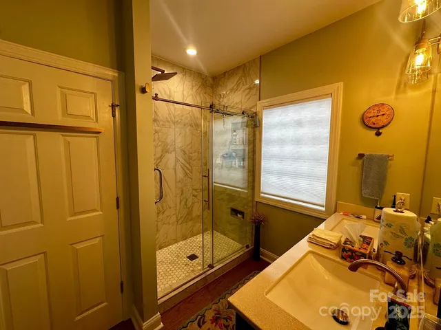 $375,000 | 1000 Jessica Lane, Matthews, NC 28104