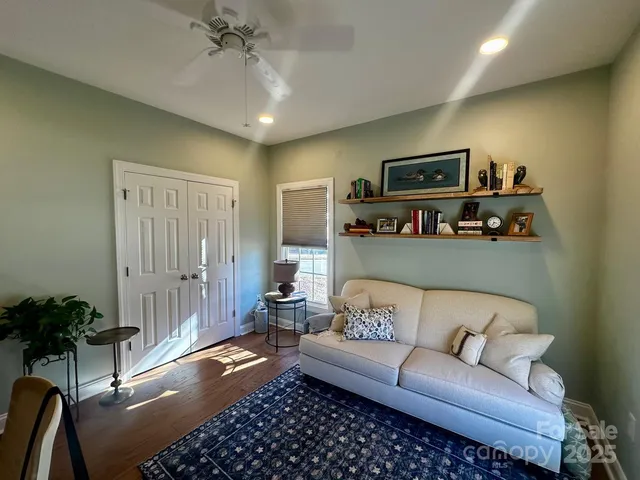 $375,000 | 1000 Jessica Lane, Matthews, NC 28104