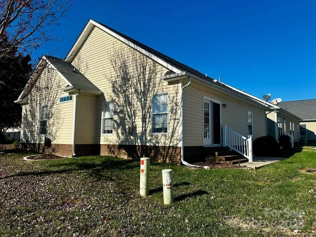 $375,000 | 1000 Jessica Lane, Matthews, NC 28104