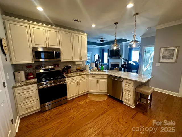 $375,000 | 1000 Jessica Lane, Matthews, NC 28104