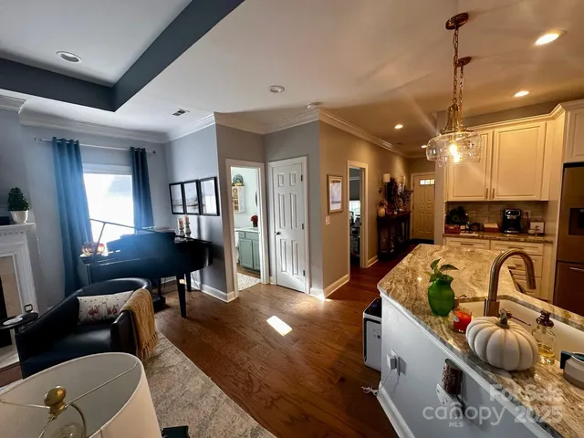 $375,000 | 1000 Jessica Lane, Matthews, NC 28104