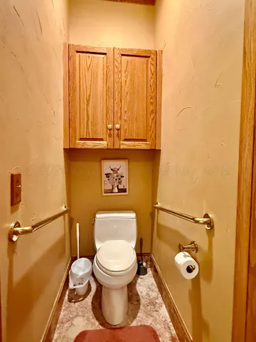 $475,000 | 804 Walter Wilmeth Drive, Spearman, TX 79081