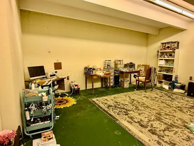 $475,000 | 804 Walter Wilmeth Drive, Spearman, TX 79081