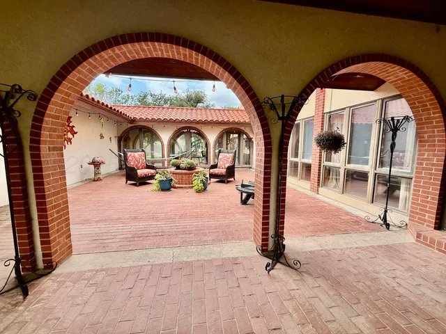 $475,000 | 804 Walter Wilmeth Drive, Spearman, TX 79081