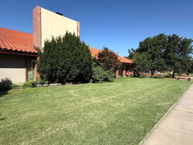 $475,000 | 804 Walter Wilmeth Drive, Spearman, TX 79081