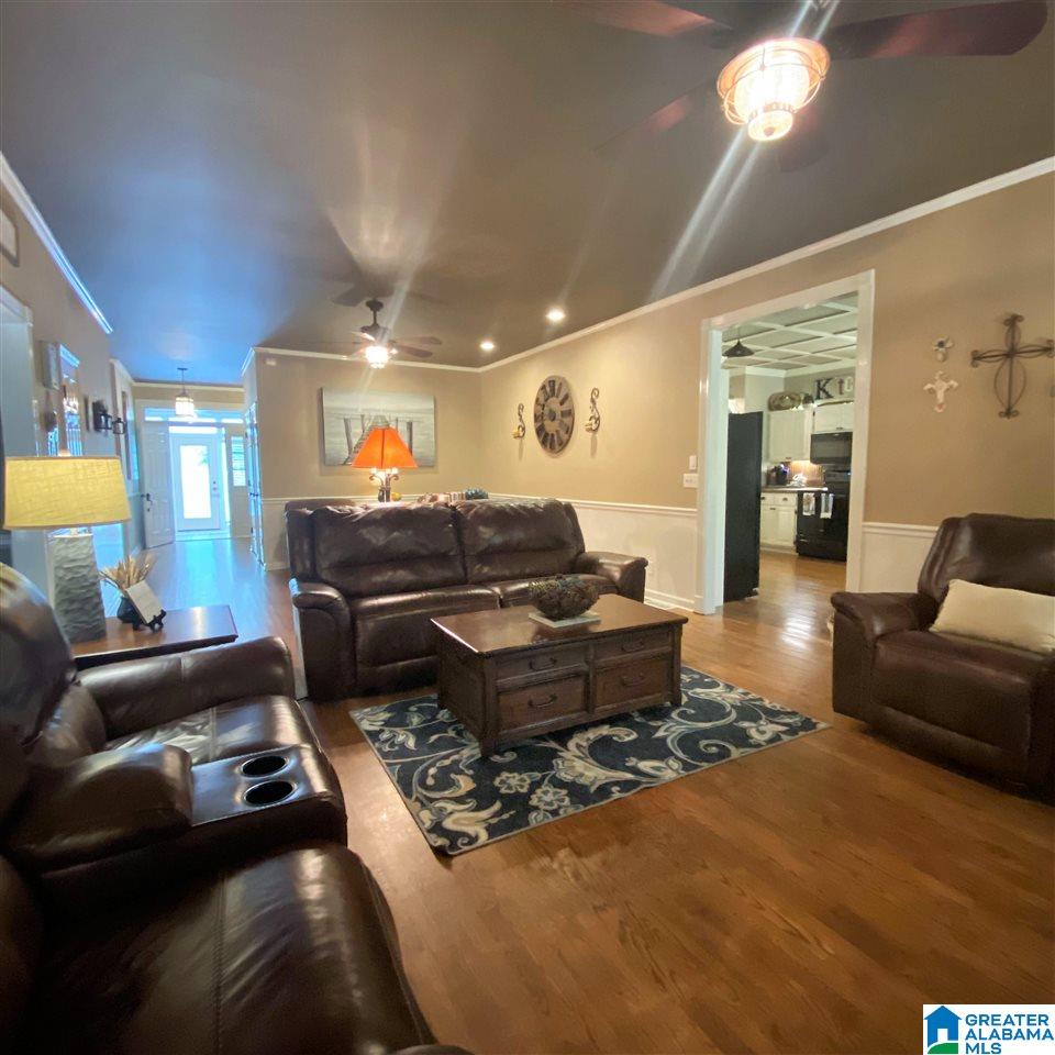 1424 Mountain Lake Road Warrior, AL 35180 - Photo 12 of 36