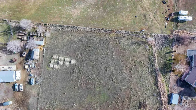 $110,000 | 1221 East 4356 Street, Buhl, ID 83316