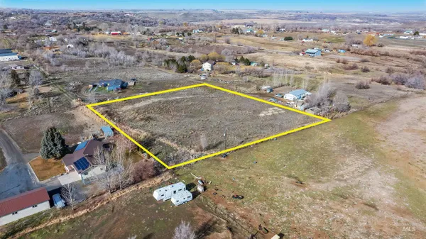 $110,000 | 1221 East 4356 Street, Buhl, ID 83316