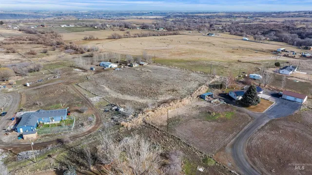 $110,000 | 1221 East 4356 Street, Buhl, ID 83316