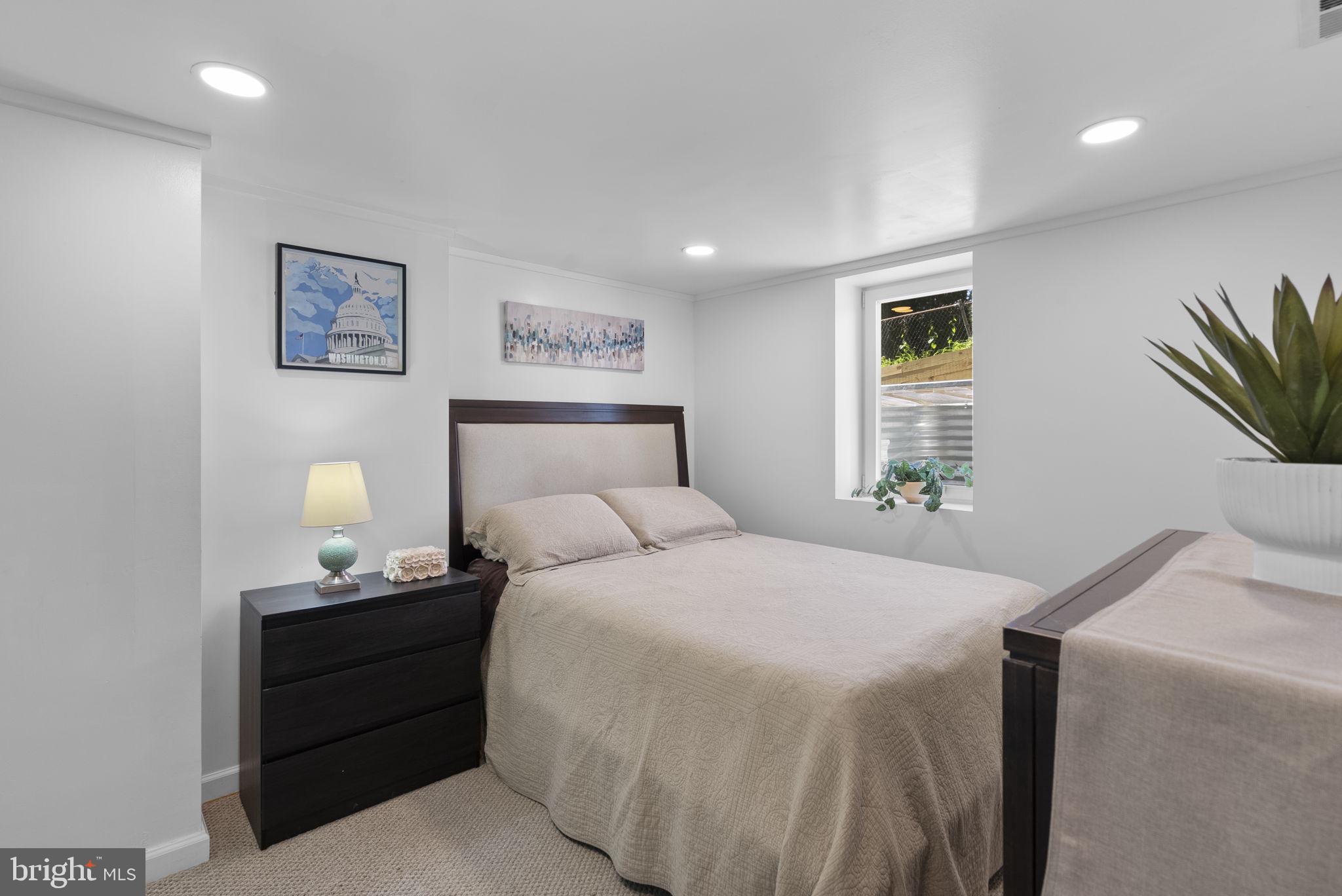 11905 Dewey Road Silver Spring, MD 20906 - Photo 20 of 31 Bedroom 2