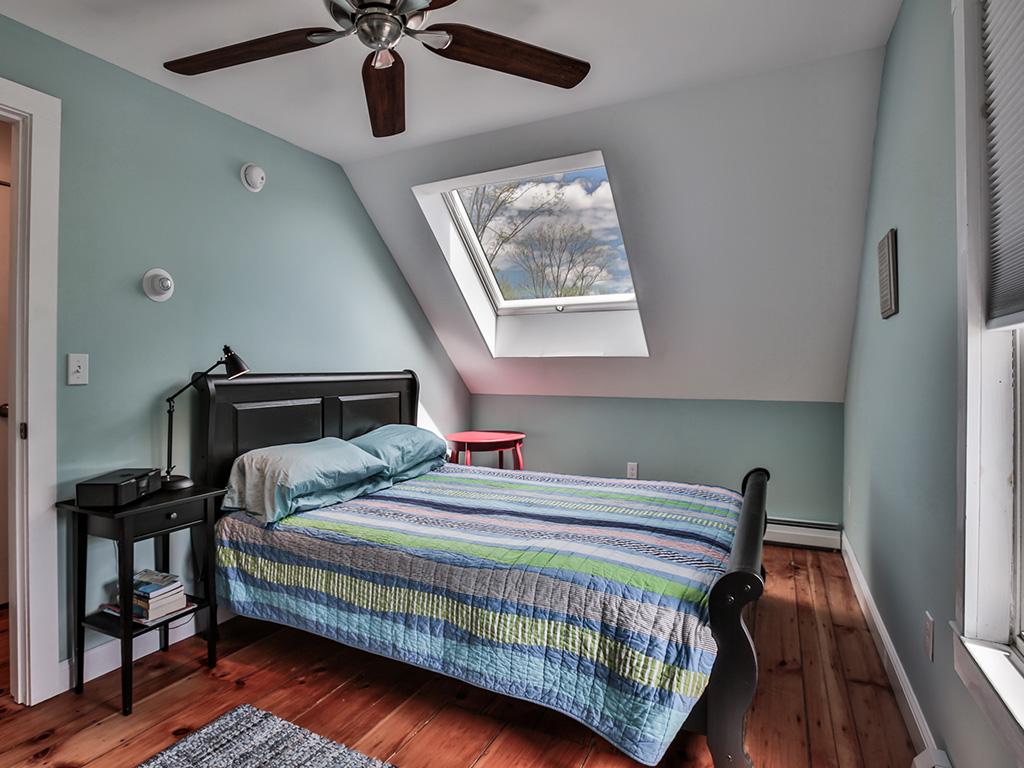 110 Maple Street Wilton, NH 03086 - Photo 24 of 36