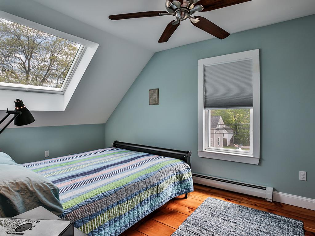 110 Maple Street Wilton, NH 03086 - Photo 25 of 36