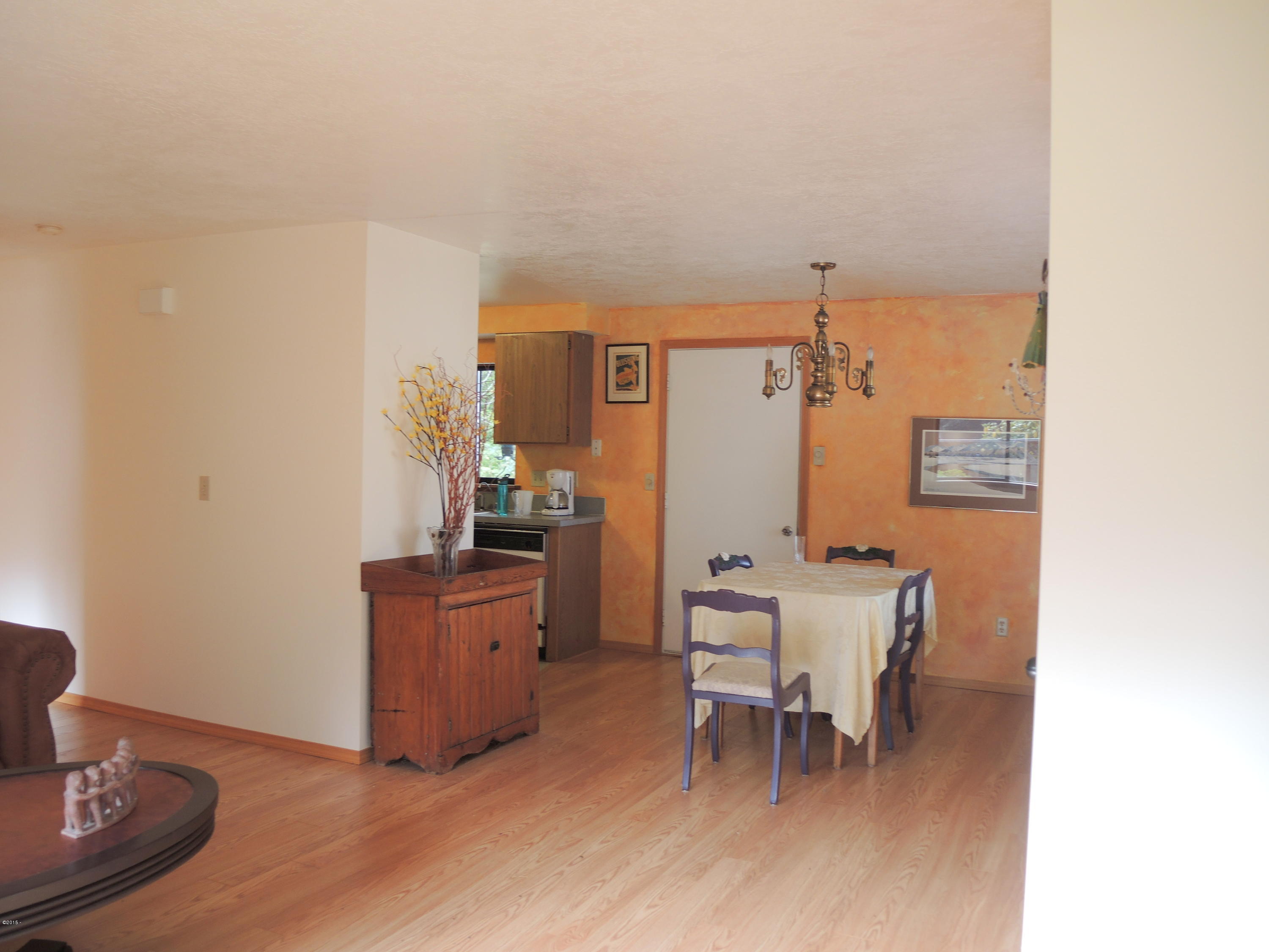 6605 Rhododendron Avenue Gleneden Beach, OR 97388 - Photo 5 of 14 DSCN0221-001