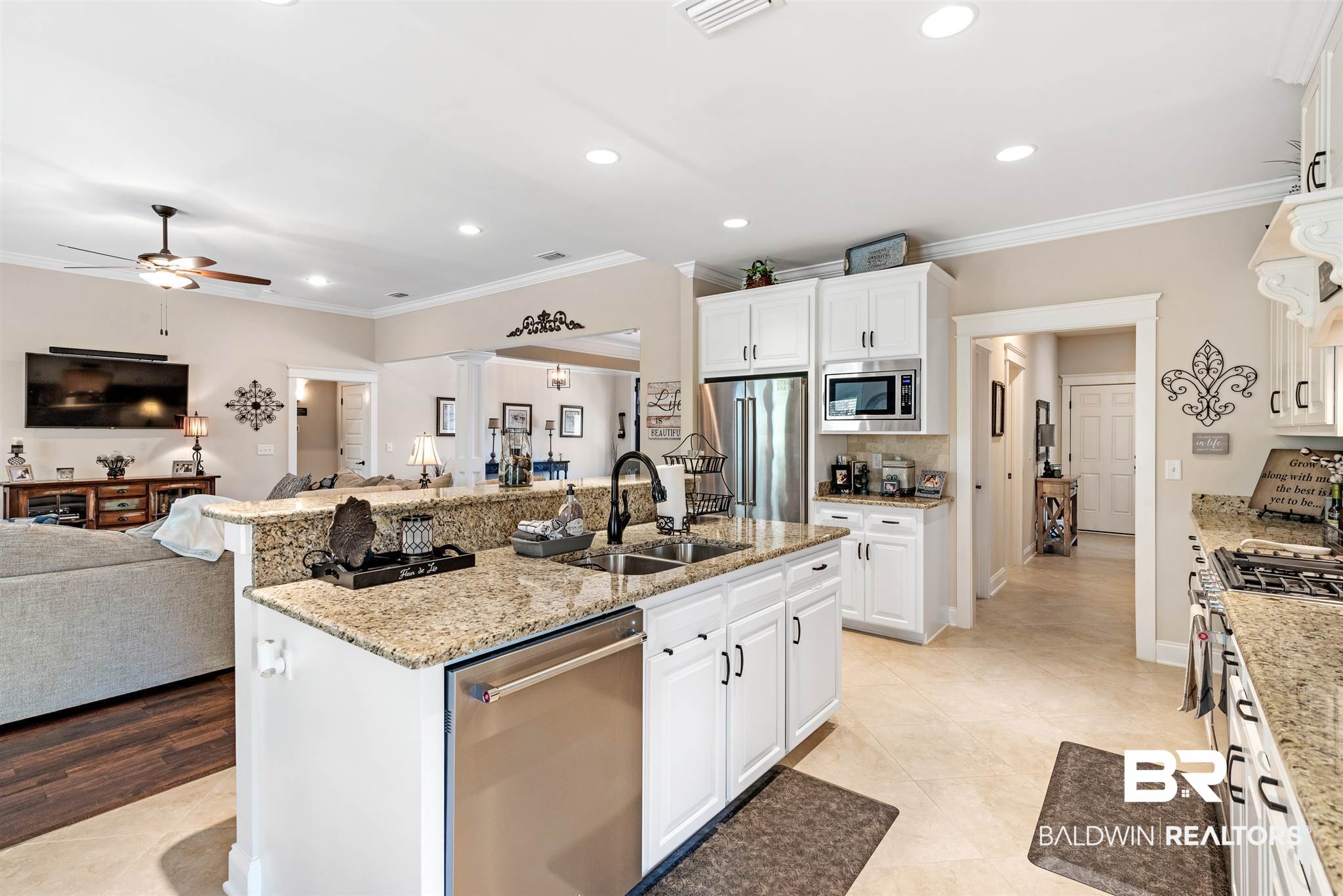 8837 Rosedown Lane Daphne, AL 36526 - Photo 19 of 46