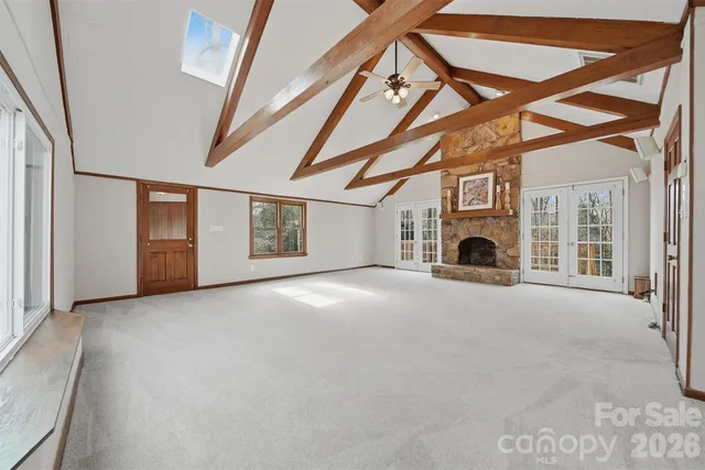 $549,000 | 4041 4th St Court Northwest, Hickory, NC 28601