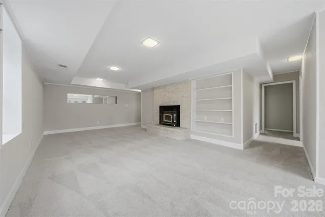 $549,000 | 4041 4th St Court Northwest, Hickory, NC 28601