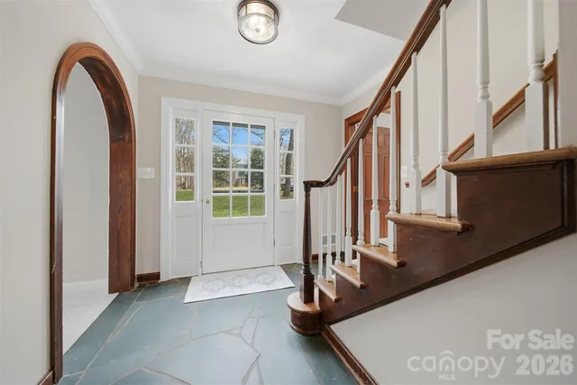 $549,000 | 4041 4th St Court Northwest, Hickory, NC 28601