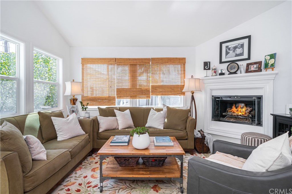 618 Iris Avenue, Unit B Corona del Mar, CA 92625 - Photo 13 of 53