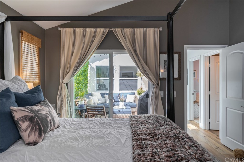 618 Iris Avenue, Unit B Corona del Mar, CA 92625 - Photo 20 of 53