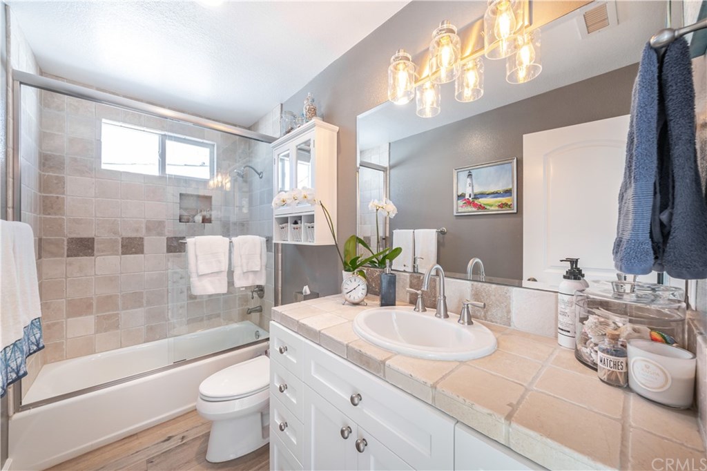 618 Iris Avenue, Unit B Corona del Mar, CA 92625 - Photo 30 of 53