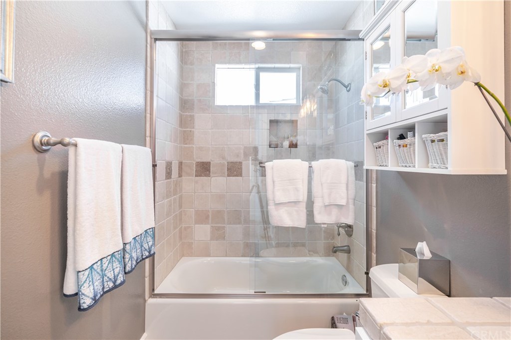 618 Iris Avenue, Unit B Corona del Mar, CA 92625 - Photo 31 of 53