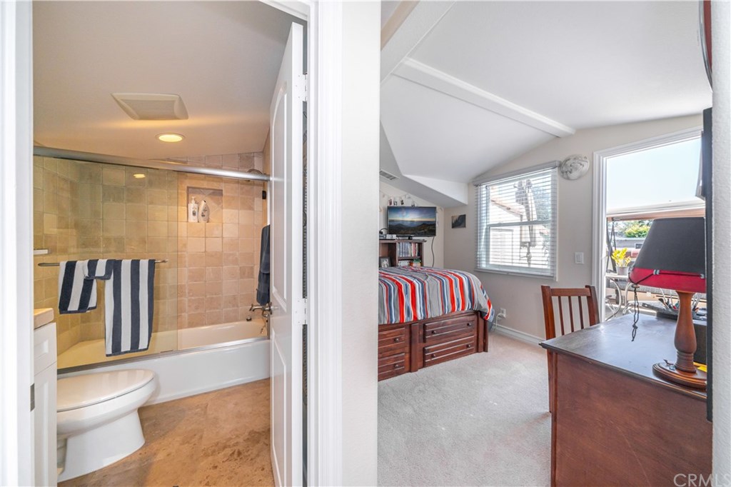 618 Iris Avenue, Unit B Corona del Mar, CA 92625 - Photo 33 of 53