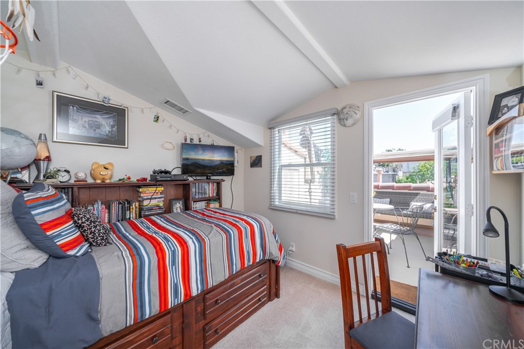 618 Iris Avenue, Unit B Corona del Mar, CA 92625 - Photo 34 of 53