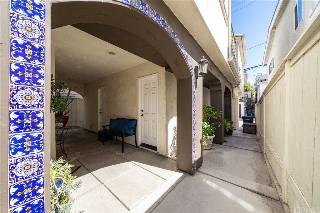 618 Iris Avenue, Unit B Corona del Mar, CA 92625 - Photo 40 of 53