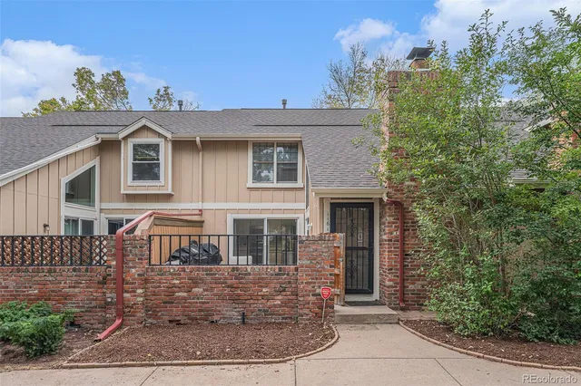 $480,000 | 11617 West Elk Head Range Road, Littleton, CO 80127