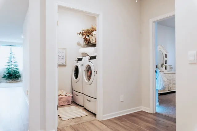 a close up of a street sign