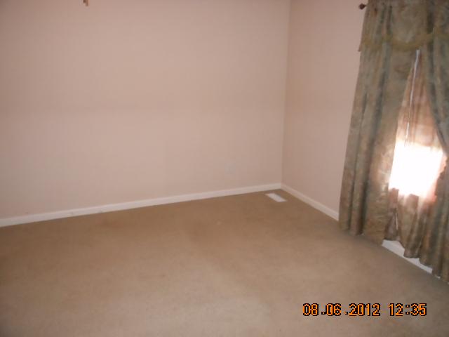218 Old Martin Chapel Road Portland, TN 37148 - Photo 6 of 11 a view of an empty room