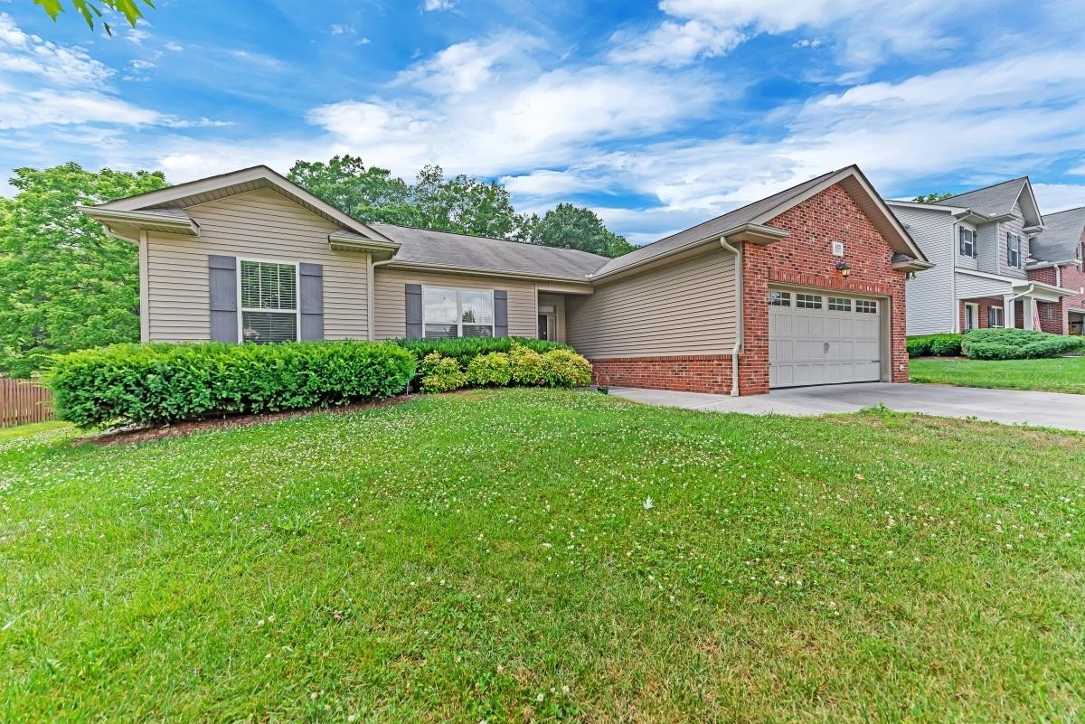 1421 Dempsey Road Knoxville, TN 37932 - Photo 1 of 18 Gallery Image 1
