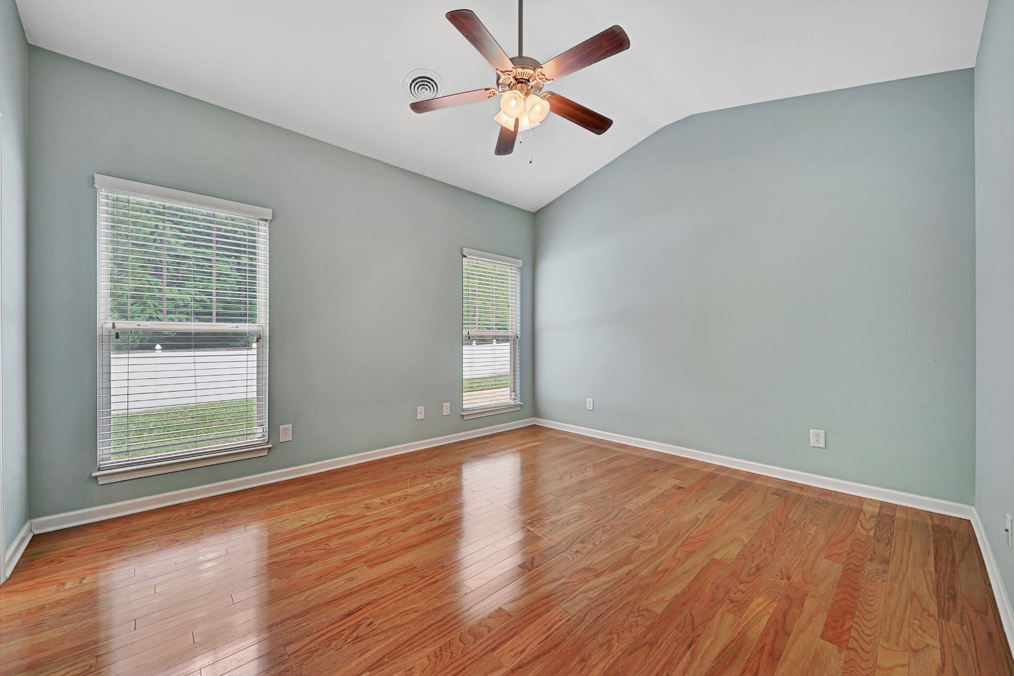 1421 Dempsey Road Knoxville, TN 37932 - Photo 9 of 18 Gallery Image 9