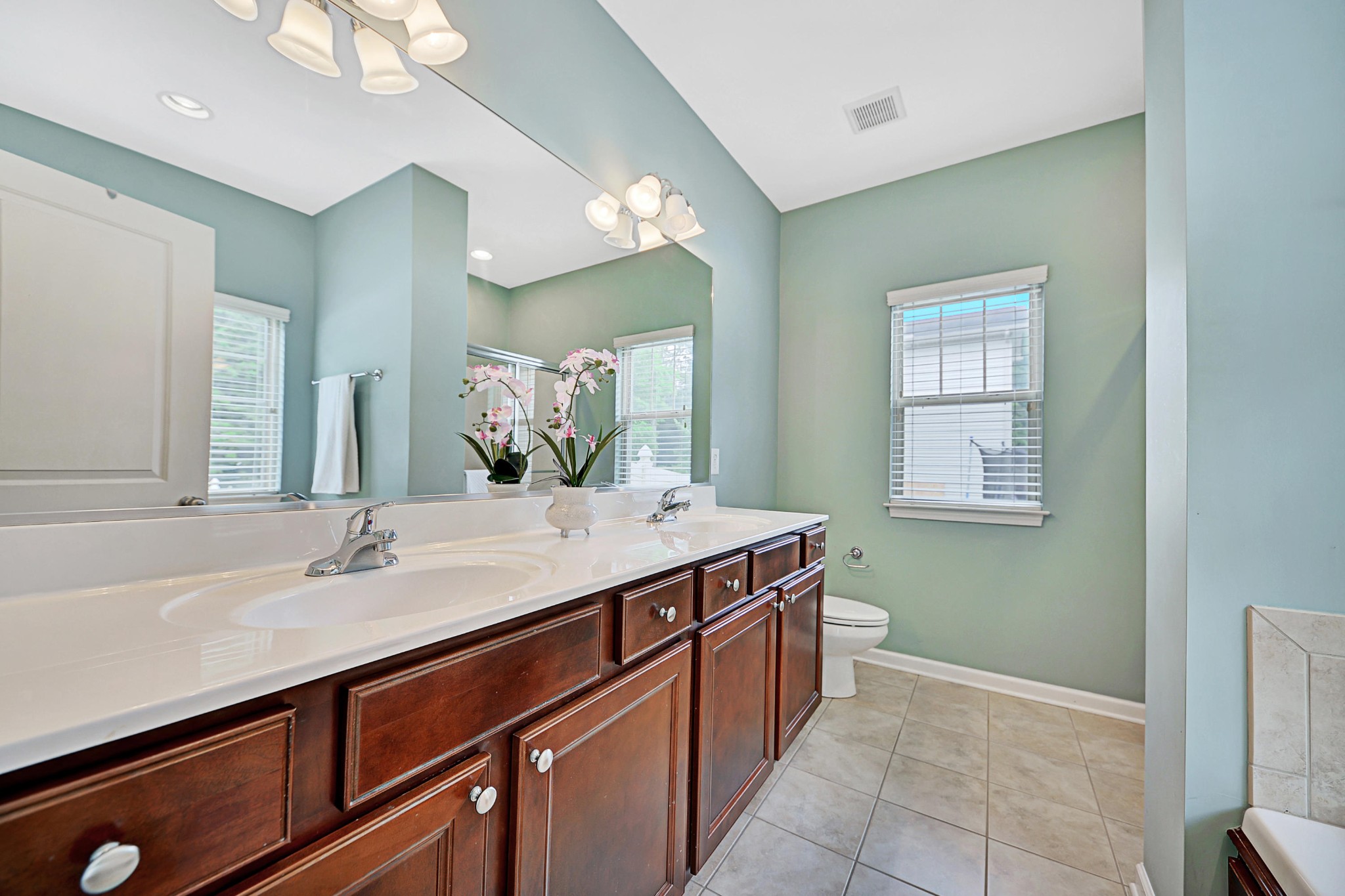 1421 Dempsey Road Knoxville, TN 37932 - Photo 10 of 18 Gallery Image 10