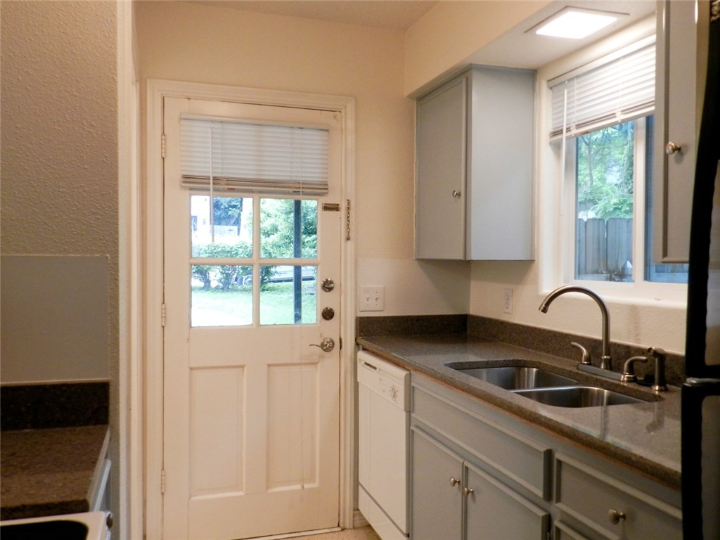 3713 Meredith Street Austin, TX 78703 - Photo 5 of 31