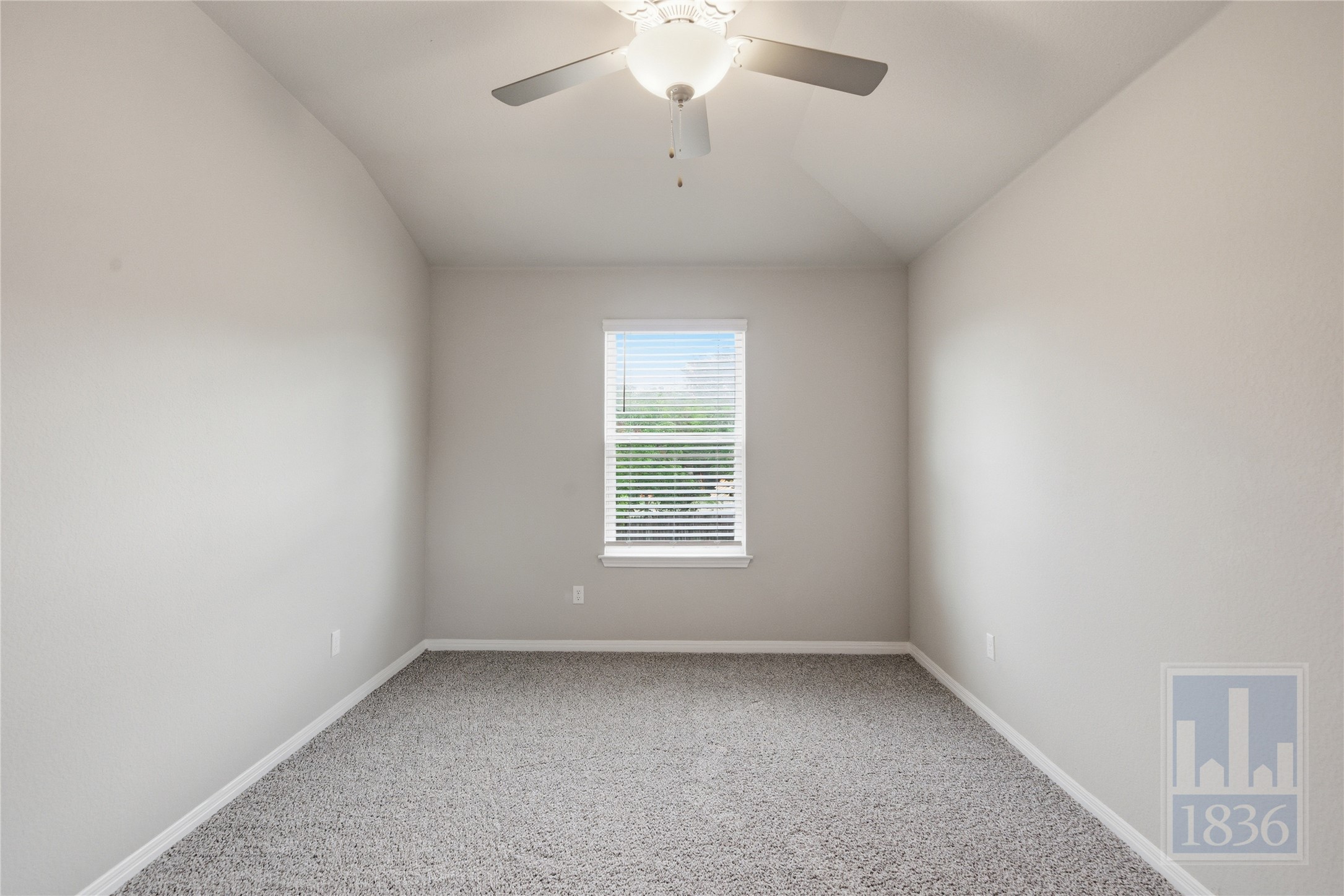 11513 Copperstone Avenue Austin, TX 78748 - Photo 12 of 32