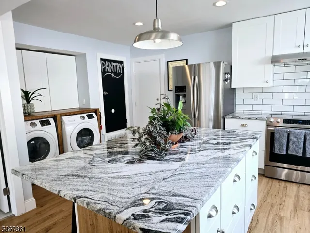 $3,375 | 1 Ashley Court, Bedminster, NJ 07921