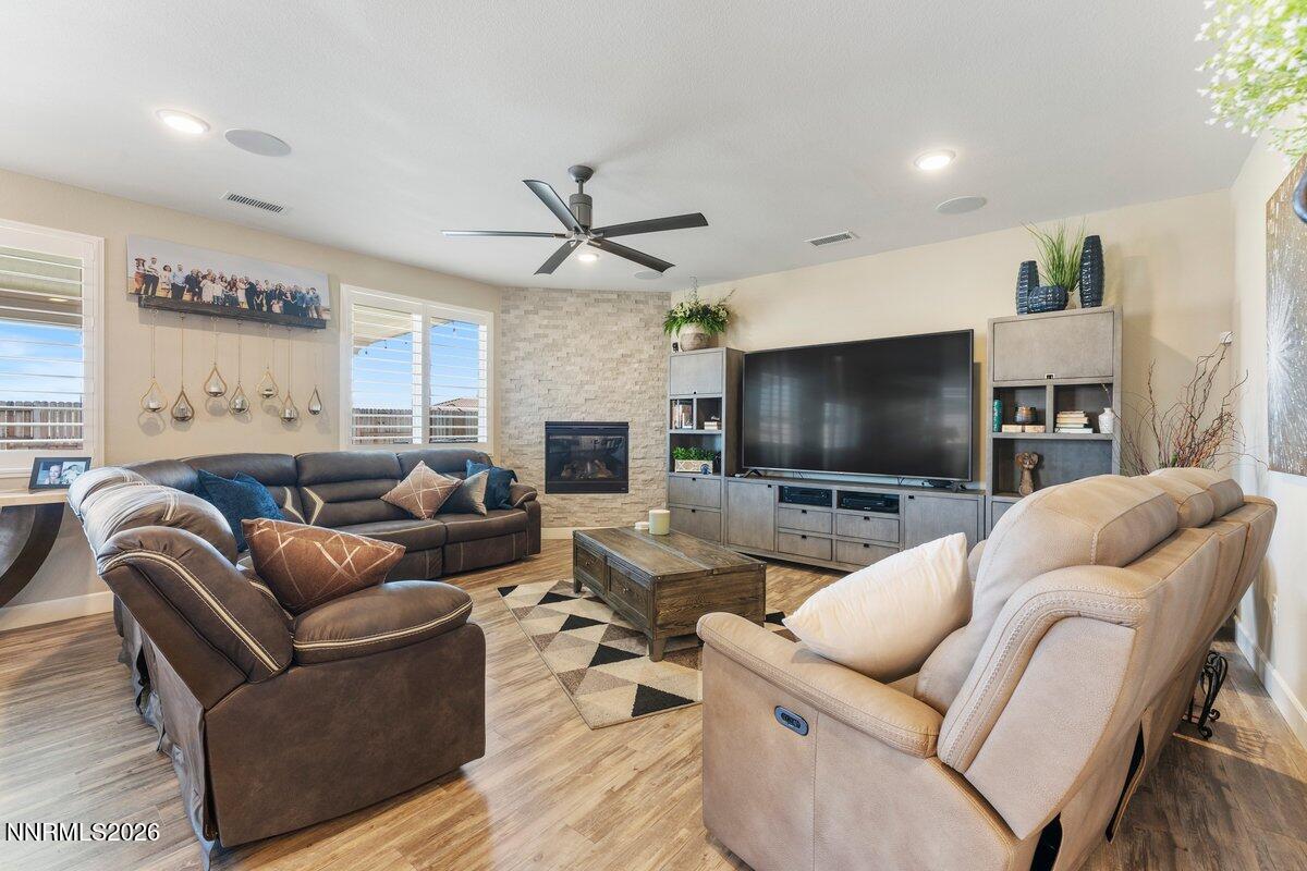 477 Scenic Ridge Drive Reno, NV 89506 - Photo 16 of 43 Great Room