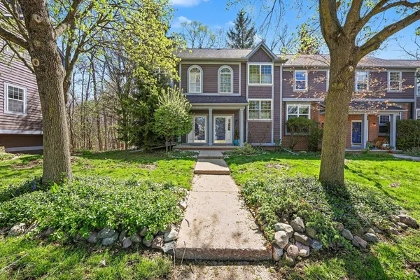 $340,000 | 220 Lyn Anne Court, Ann Arbor, MI 48103