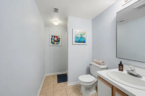 $340,000 | 220 Lyn Anne Court, Ann Arbor, MI 48103
